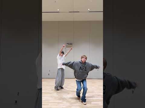 テヒョン (TOMORROW X TOGETHER)の最新写真