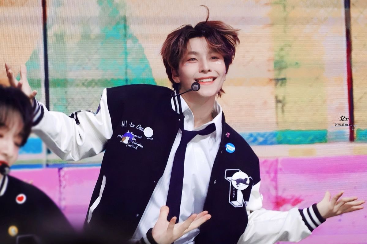 Recent activity shot of He Xinlong (ALPHA DRIVE ONE)