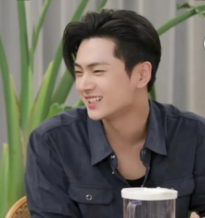 Latest photo of Jay (ENHYPEN)