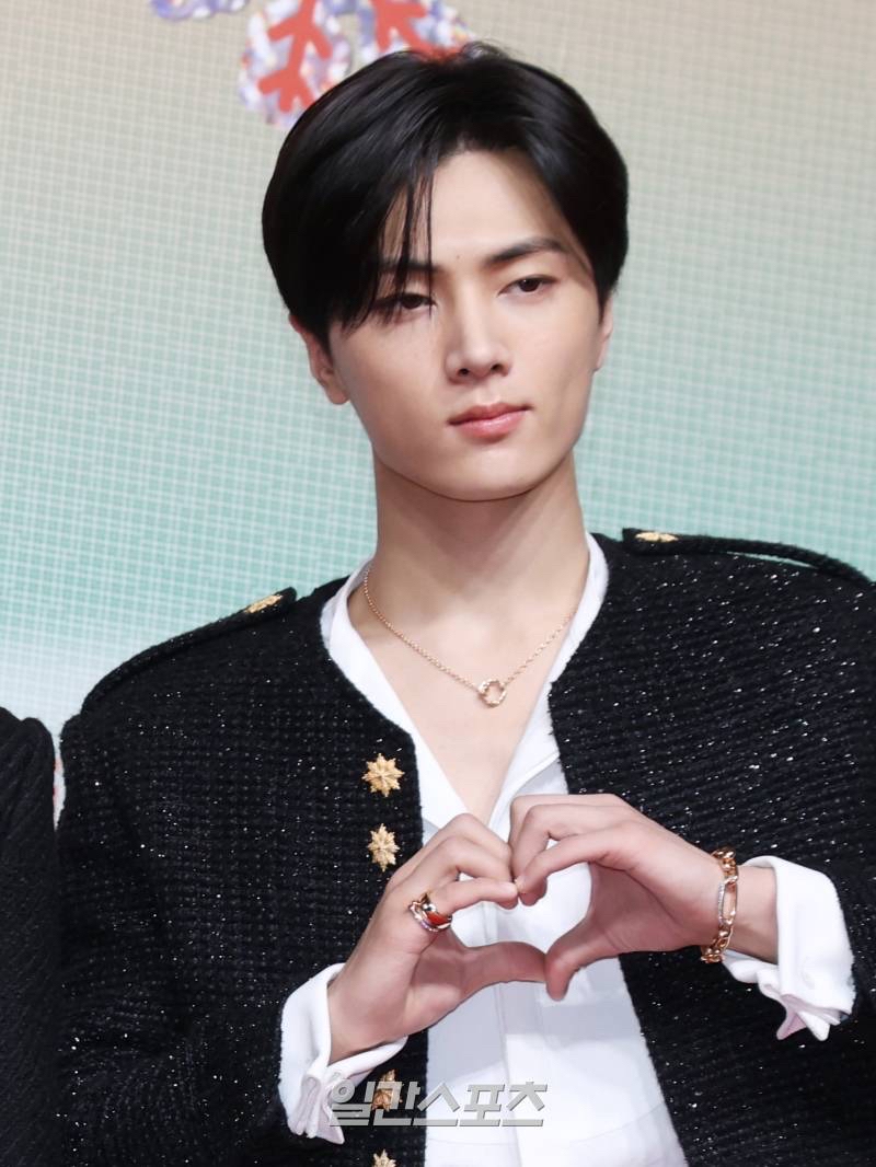 Foto terbaru ENHYPEN