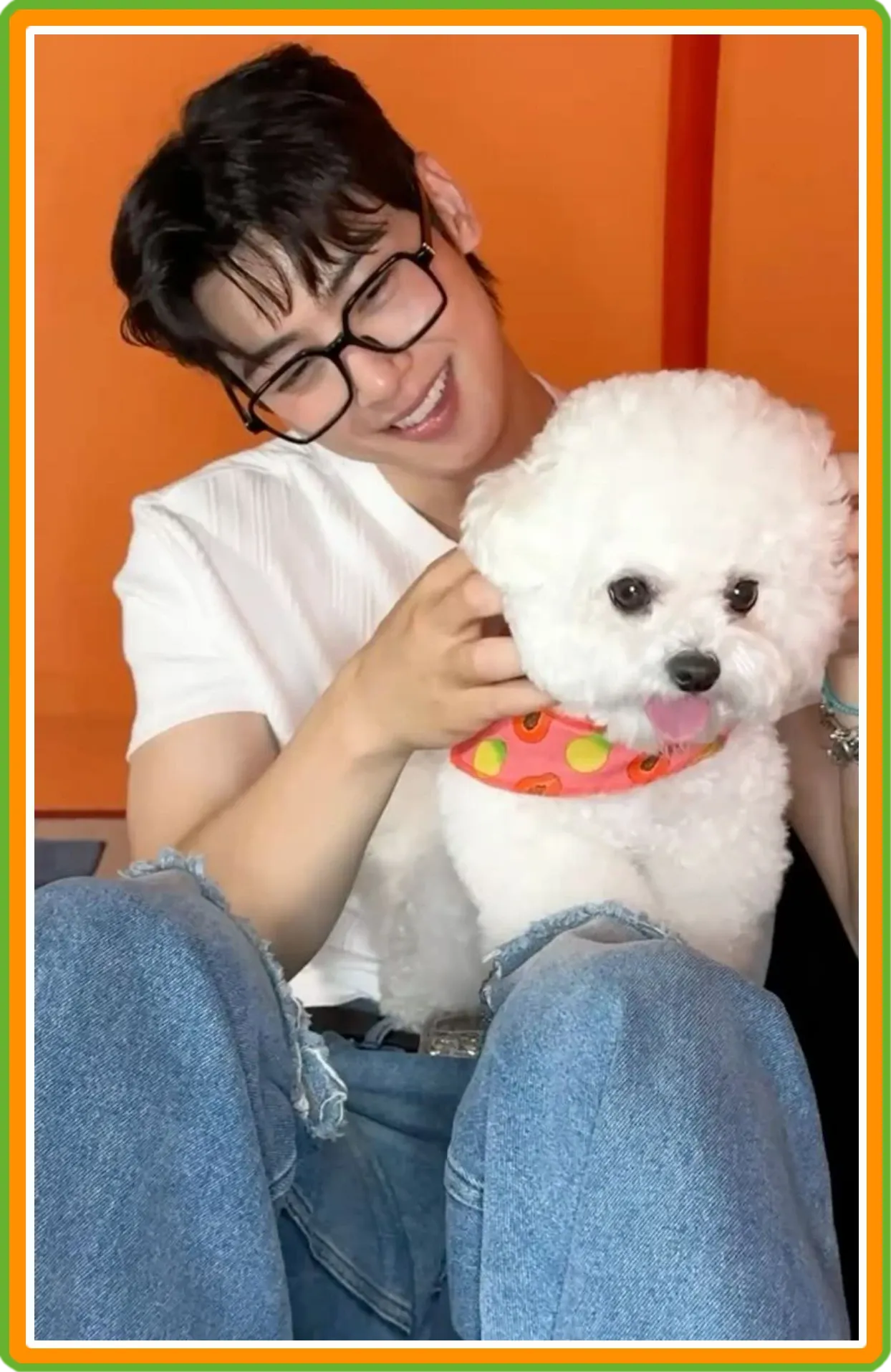 A moment captured by Eunwoo (ASTRO)'s fan