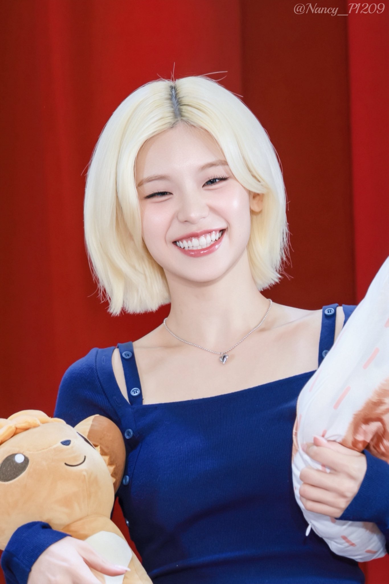 Recent activity shot of Yeji (ITZY)