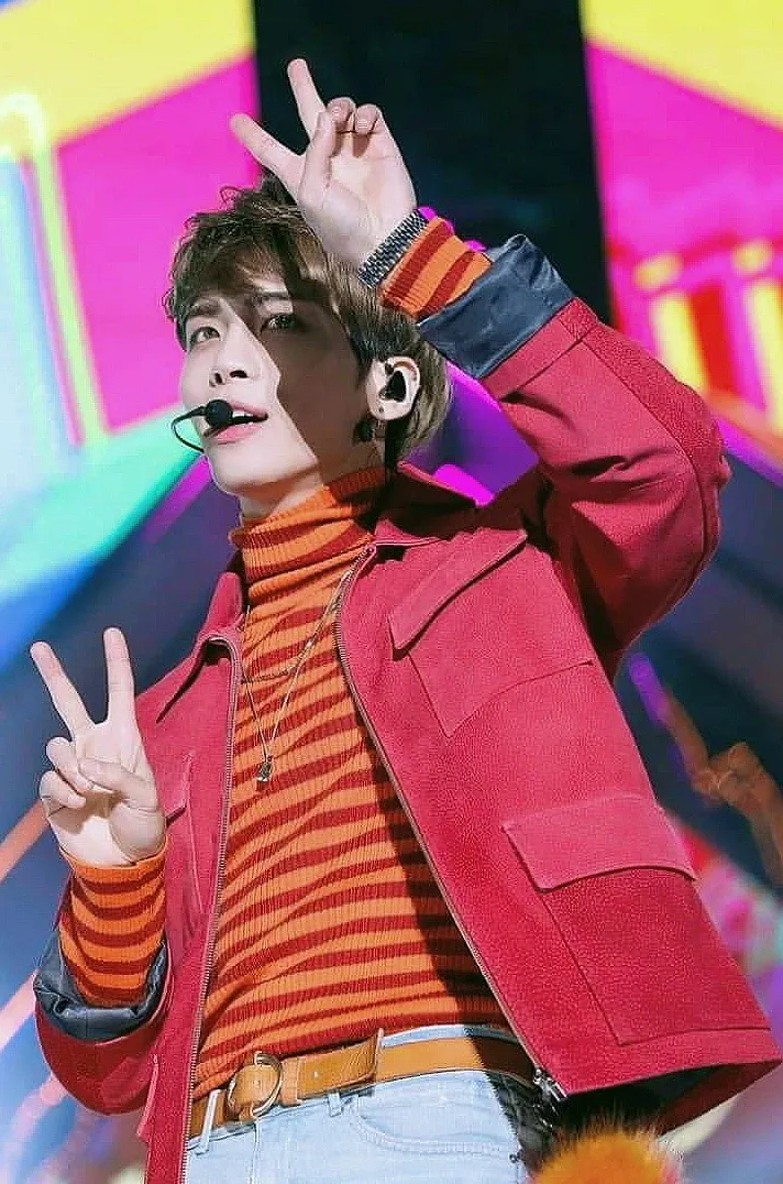 Latest photo of Jonghyun (SHINee)