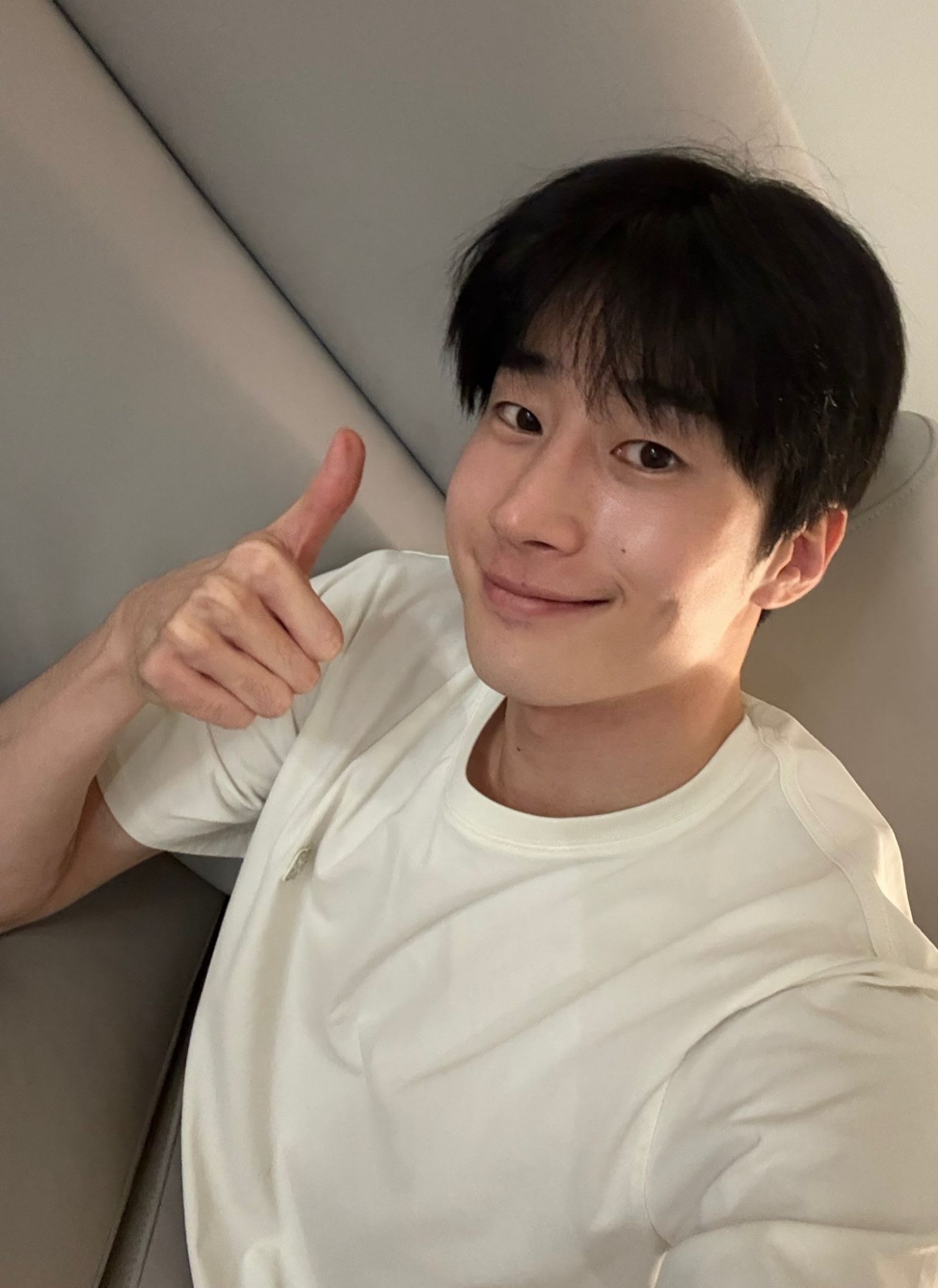 Momen yang diabadikan oleh penggemar Han Seungwoo