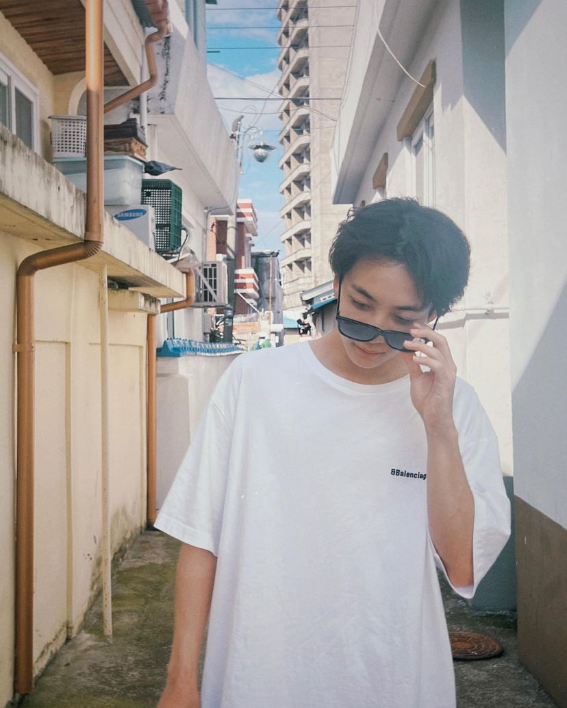 Recent activity shot of Jeonghan (SEVENTEEN)