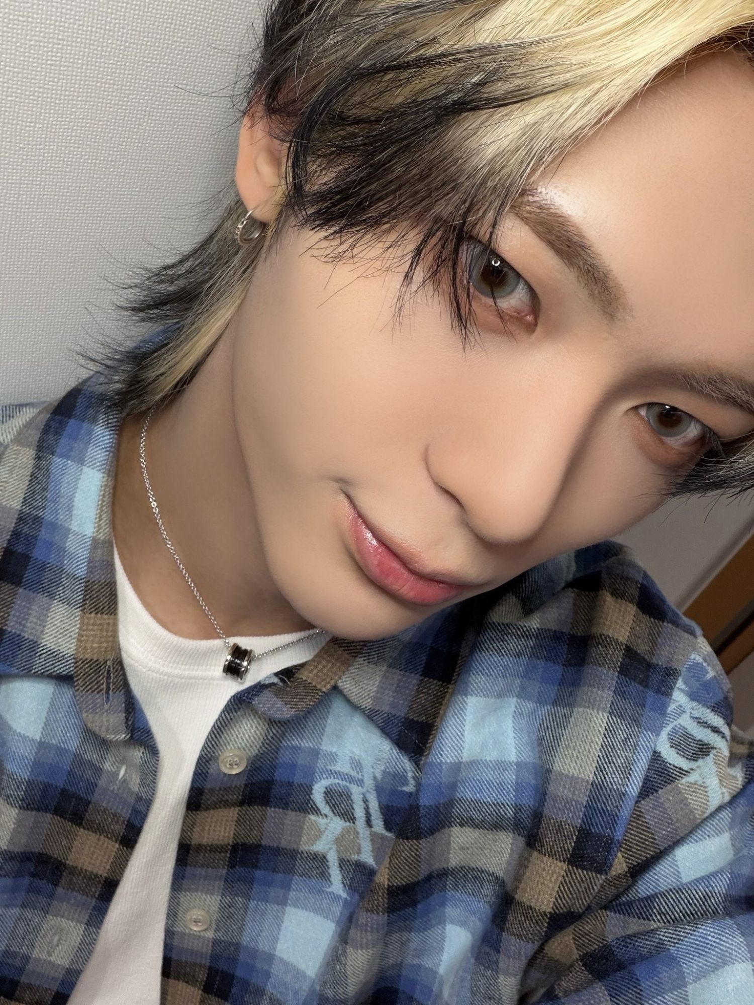 Latest photo of Siyun (NOWZ)