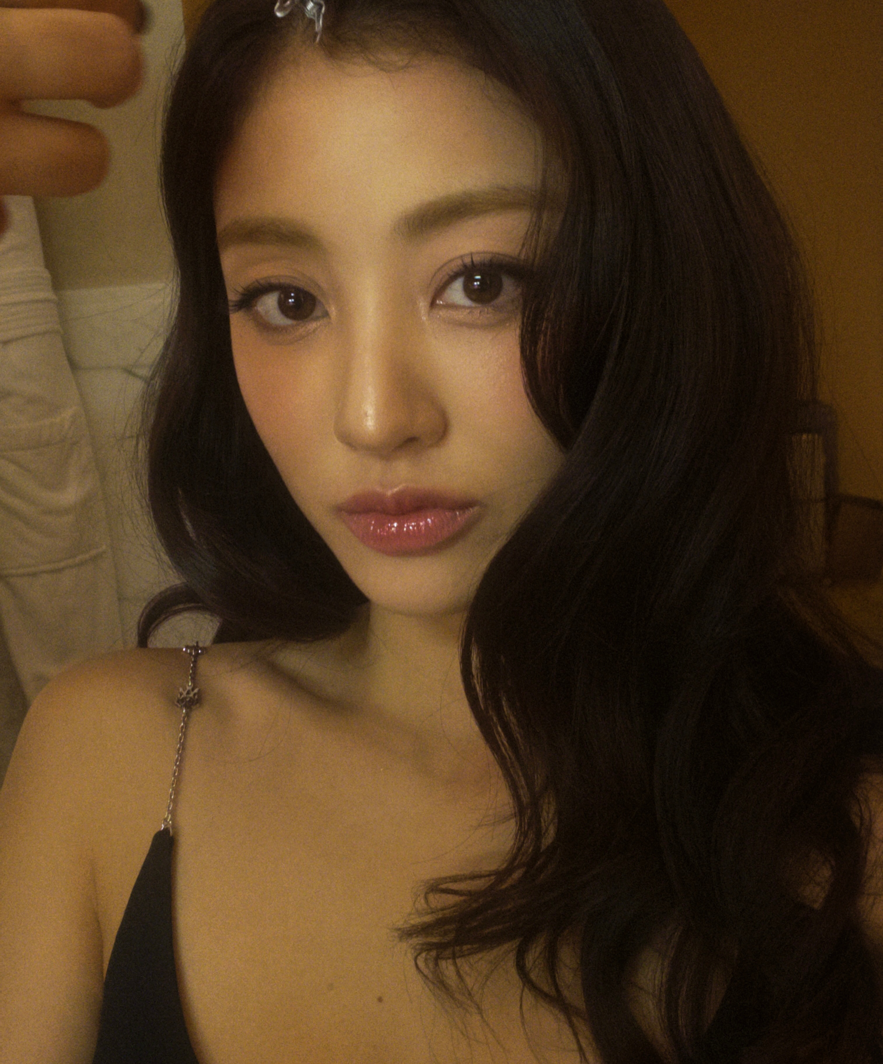 Recent activity shot of Jihyo (TWICE)