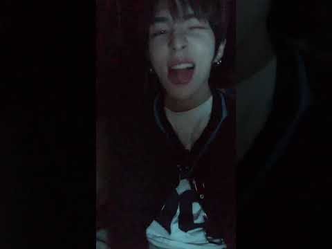 A moment captured by MU (EPEX)'s fan