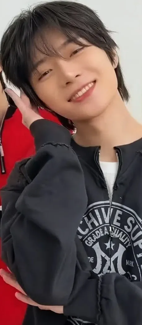 Behind-the-scenes cut of Beomgyu (TOMORROW X TOGETHER)